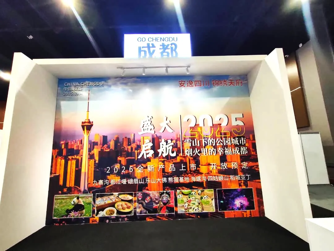 Custom Booth Structures
